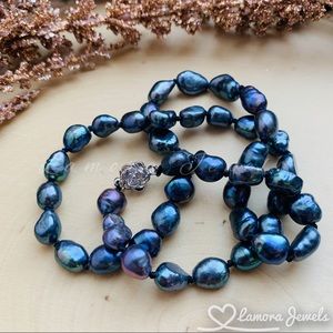 Real Peacock Natural Pearl Beaded Necklace